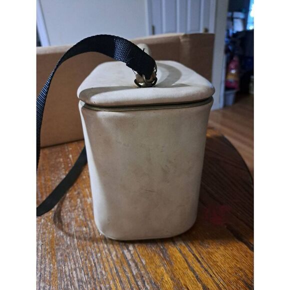 Vintage Polaroid One Step Flash Instant Camera with Paperwork - Picture 9 of 12